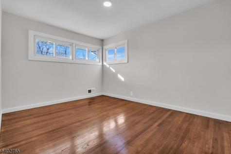 1663 Columbus Place Rahway NJ 07065