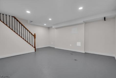 1663 Columbus Place Rahway NJ 07065