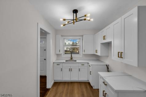 1663 Columbus Place Rahway NJ 07065