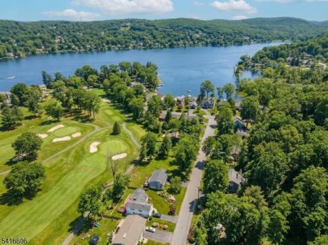 9 Fairway Trail Sparta NJ 07871