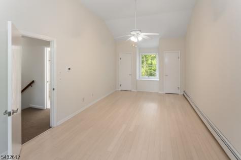 10 Iroquois Trail Denville NJ 07834