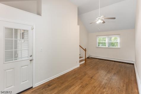10 Iroquois Trail Denville NJ 07834