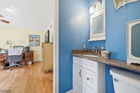 179 Buena Vista Avenue Hawthorne NJ 07506