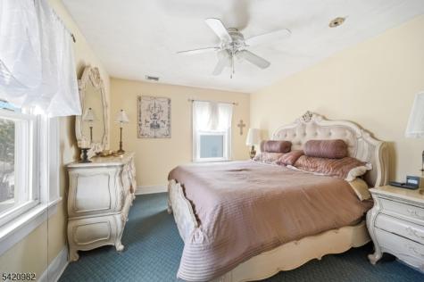 179 Buena Vista Avenue Hawthorne NJ 07506