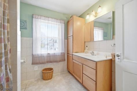 179 Buena Vista Avenue Hawthorne NJ 07506