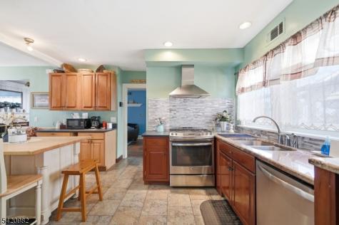 179 Buena Vista Avenue Hawthorne NJ 07506