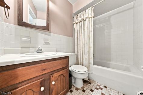 37 Danville Mountain Road Liberty NJ 07838