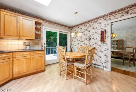 19 Rabbit Run Drive West Milford NJ 07435