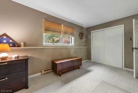 19 Rabbit Run Drive West Milford NJ 07435