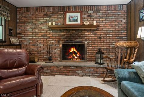 19 Rabbit Run Drive West Milford NJ 07435