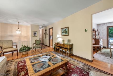19 Rabbit Run Drive West Milford NJ 07435