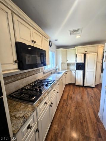 35 Bogert Road Montville NJ 07058