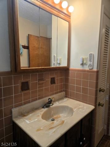 35 Bogert Road Montville NJ 07058