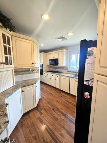 35 Bogert Road Montville NJ 07058