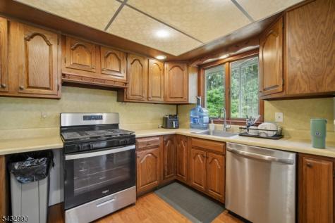 1227 Ringwood Avenue Pompton Lakes NJ 07442