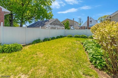 146 W Grant Avenue Roselle Park NJ 07204