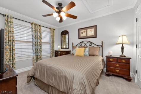 4 Mayflower Court Franklin NJ 08873