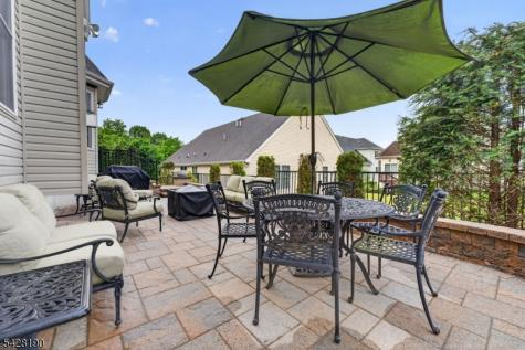 4 Mayflower Court Franklin NJ 08873