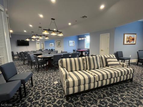 4 Mayflower Court Franklin NJ 08873