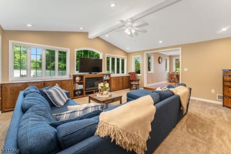 36 Bradley Lane Bridgewater NJ 08807
