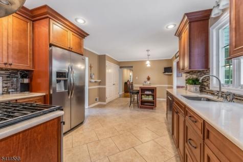 36 Bradley Lane Bridgewater NJ 08807