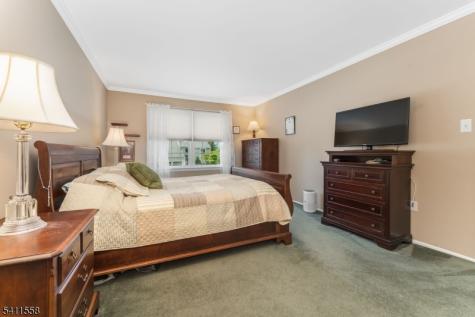 36 Bradley Lane Bridgewater NJ 08807