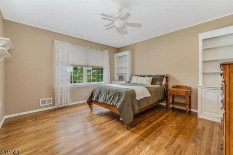 36 Bradley Lane Bridgewater NJ 08807
