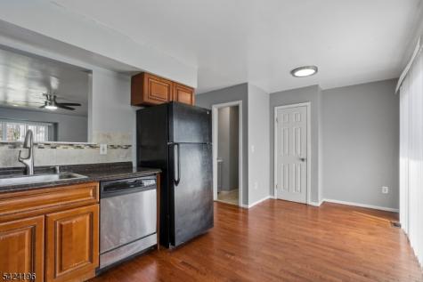 577 Berlant Avenue Roselle NJ 07203