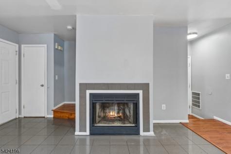 577 Berlant Avenue Roselle NJ 07203