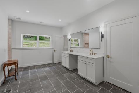 47 Glenside Trail Sparta NJ 07871