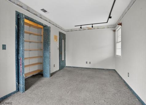 14 Woodland Road Franklin NJ 08867