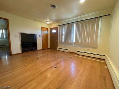 405 Redcliffe Street Elizabeth NJ 07206