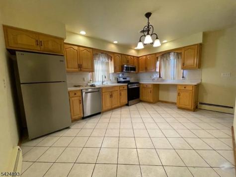 405 Redcliffe Street Elizabeth NJ 07206