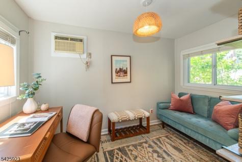 16 Haines Drive Bloomfield NJ 07003