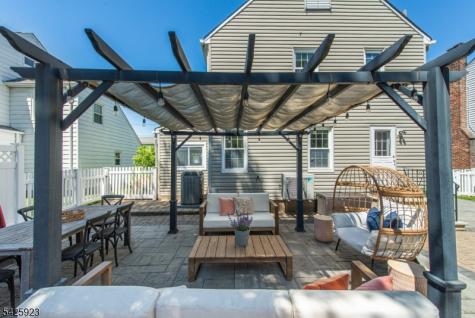 16 Haines Drive Bloomfield NJ 07003