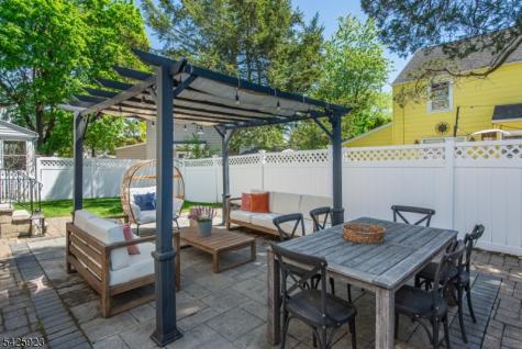 16 Haines Drive Bloomfield NJ 07003