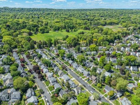 16 Haines Drive Bloomfield NJ 07003