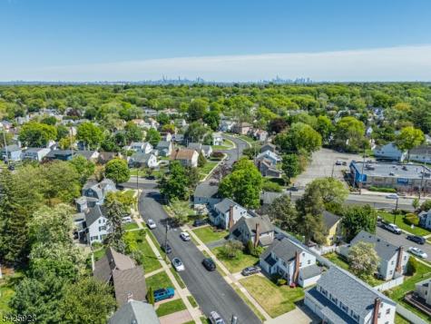 16 Haines Drive Bloomfield NJ 07003