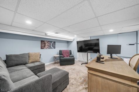 117 North Road Nutley NJ 07110
