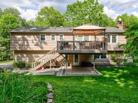 8 Edward Circle Montville NJ 07045