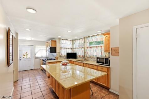 569 Berkeley Avenue City Of Orange NJ 07050