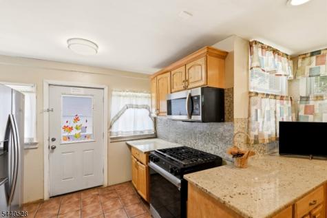569 Berkeley Avenue City Of Orange NJ 07050