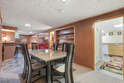 29 Corsi Road Bloomfield NJ 07003