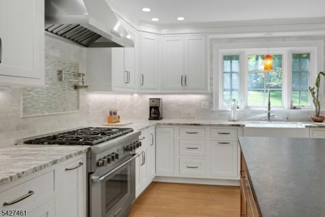 4 Farview Avenue Randolph NJ 07869