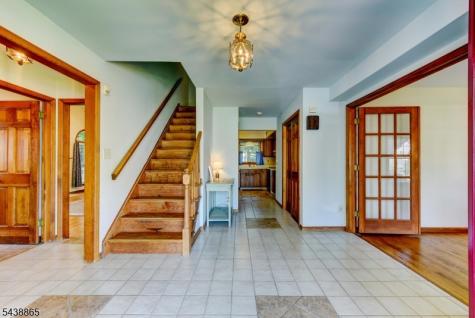 3 Obert Drive Raritan NJ 08869