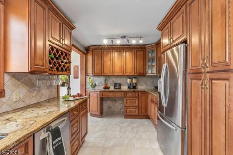 544 W 8th Street Plainfield NJ 07060