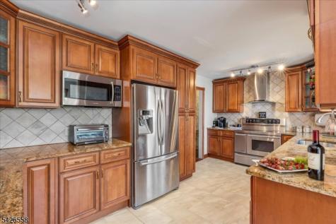 544 W 8th Street Plainfield NJ 07060