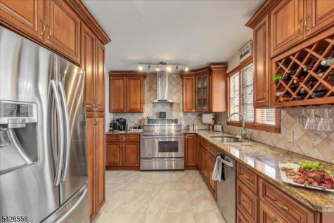 544 W 8th Street Plainfield NJ 07060