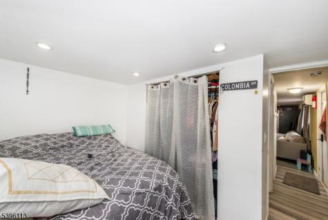 39 Helen Drive Moonachie NJ 07074