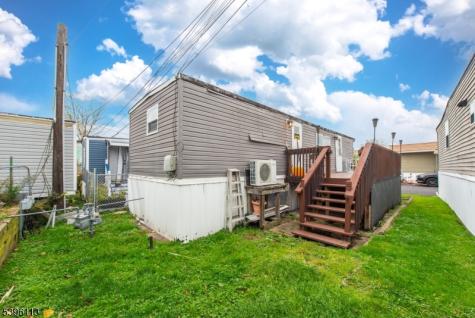 39 Helen Drive Moonachie NJ 07074